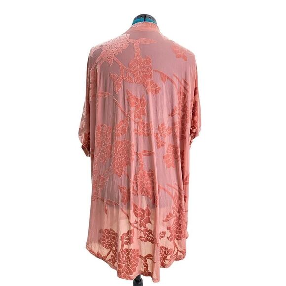 Torrid Lightweight Velvet Burnout Kimono Wispy Effortless Floral Size 1X/2X - Picture 6 of 12